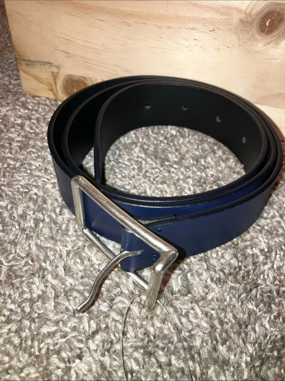 Joseph Abboud Navy Leather Belt with Cloud Print Silver-Tone Buckle 32” Waist